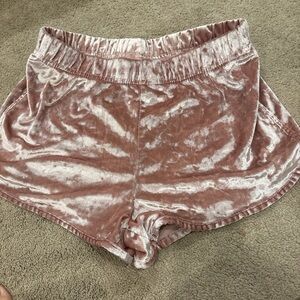 Luxurious Velvet Women's Athletic Shorts in Blush